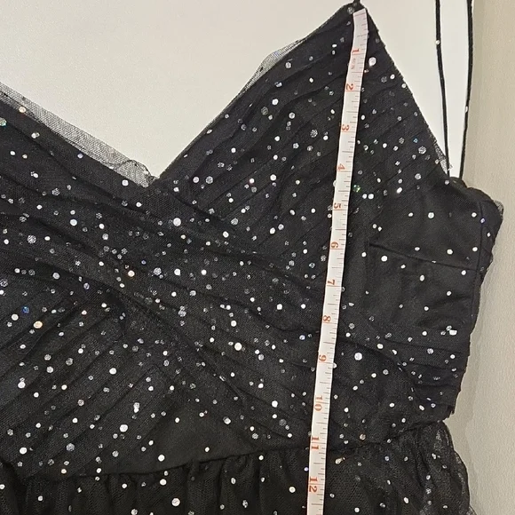 Glam Vanessa tulle Windsor Dress - Picture 8 of 14